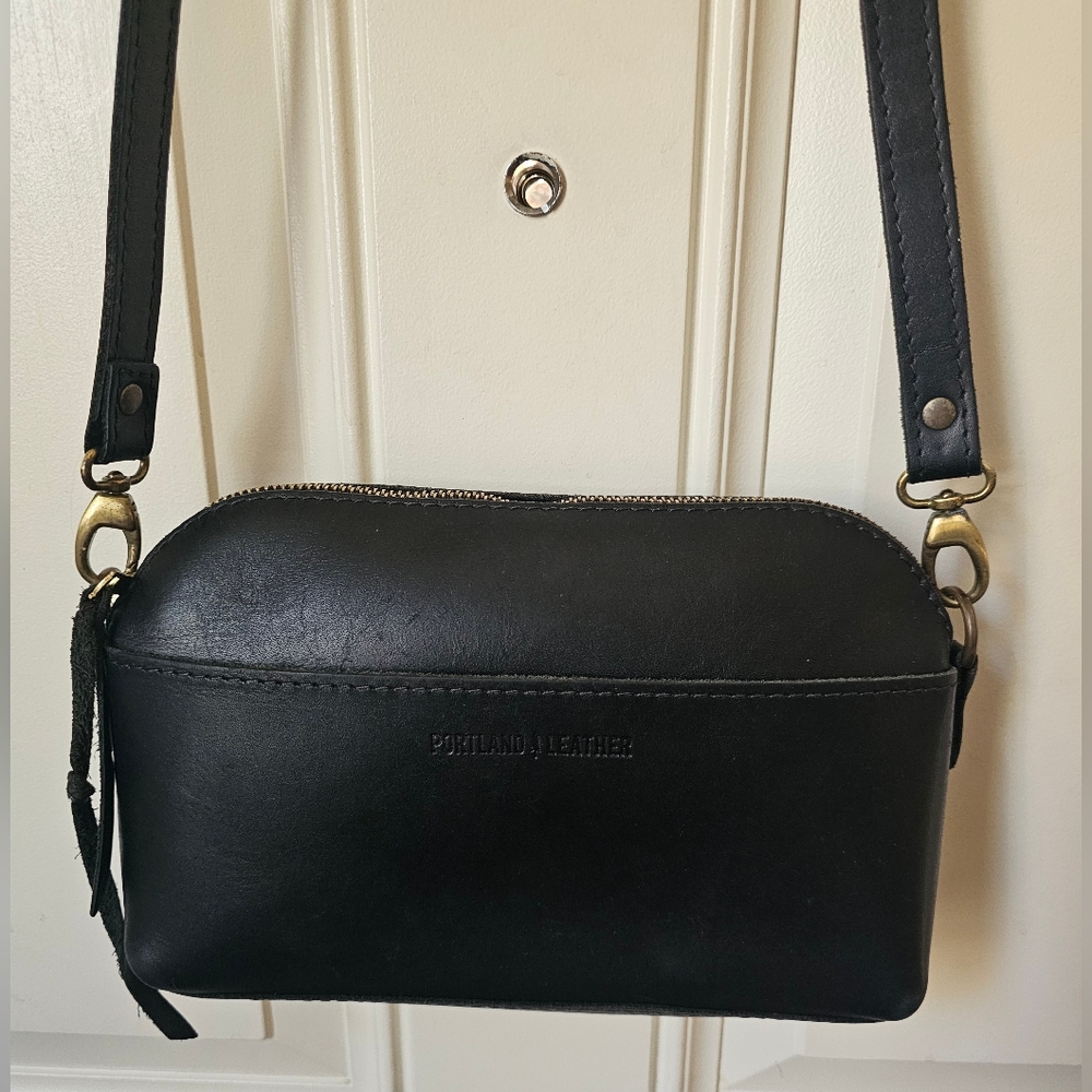 Portland Leather Large Camera BAG, Shoulder/Crossbody🍁🍂 - Picture 2 of 12